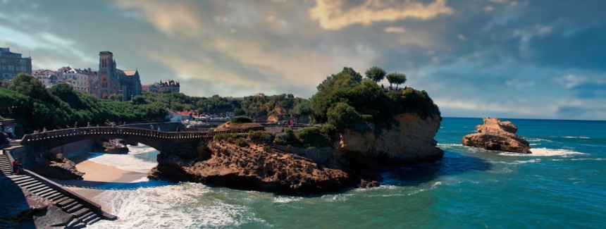Plage de Biarritz au coucher du soleil